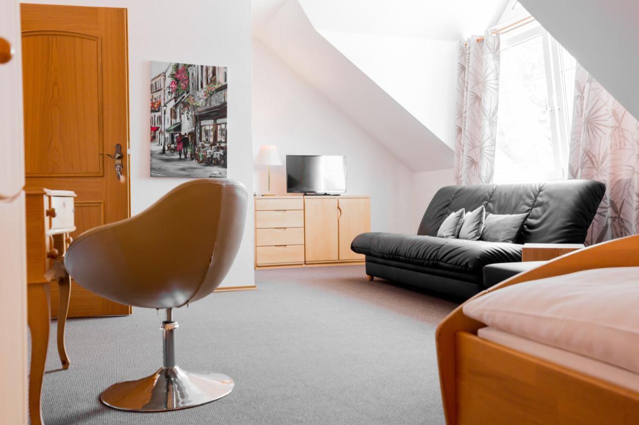 Pension Lutter Bodenwohr ภายนอก รูปภาพ