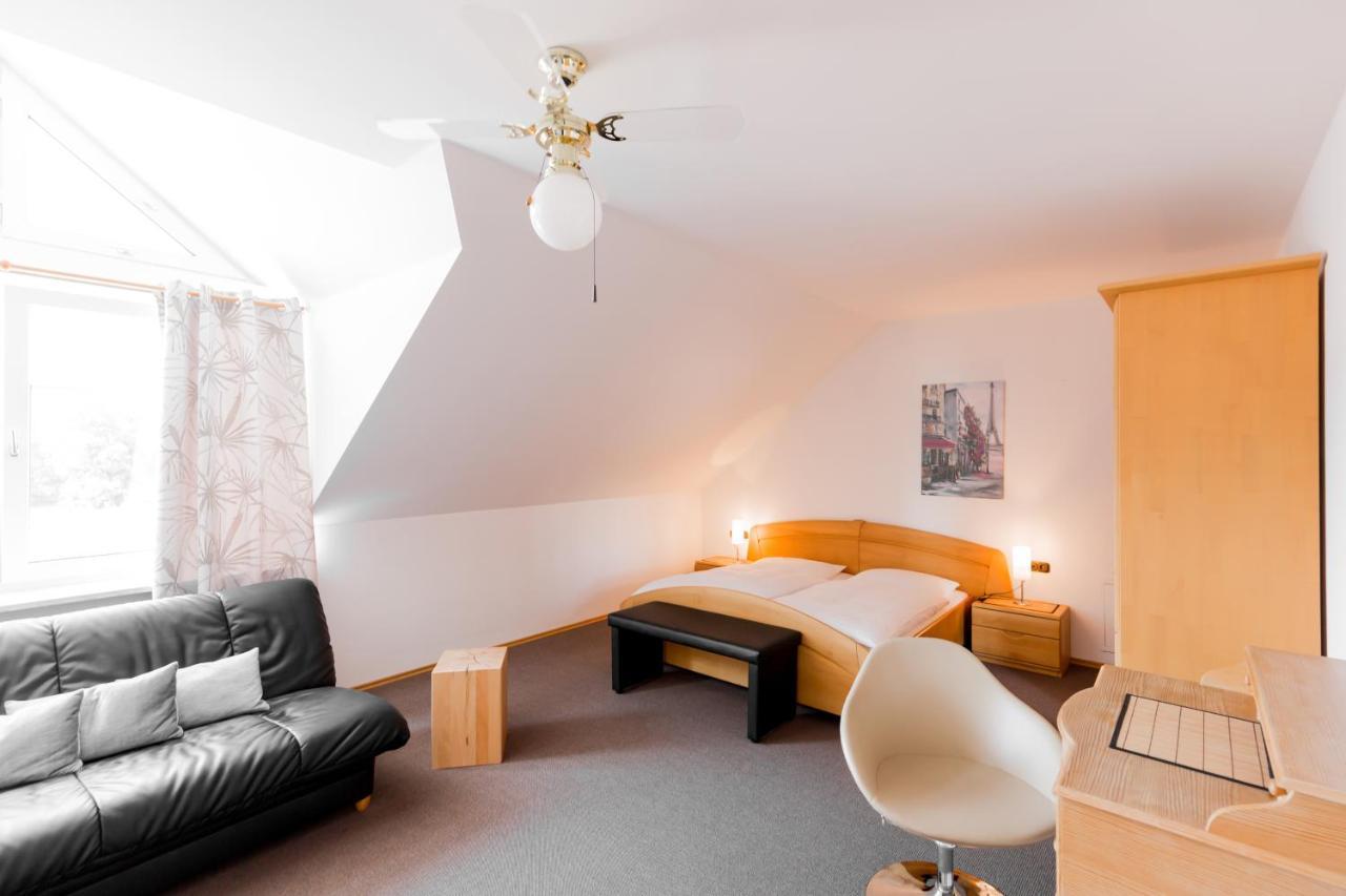 Pension Lutter Bodenwohr ภายนอก รูปภาพ